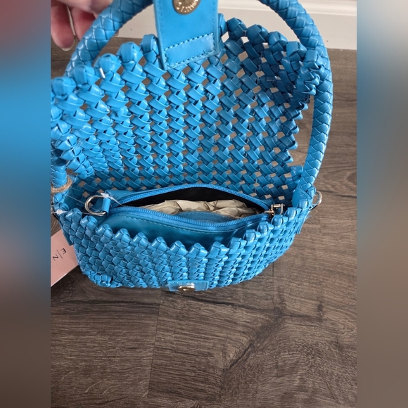 Expressions NYC Blue Woven Women's Bag NWT - Picture 3 of 8